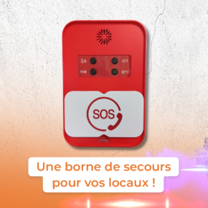 Borne SOS rouge sur mur.